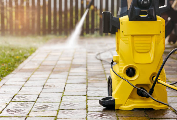 Best Spring Cleaning  in Blountstown, FL